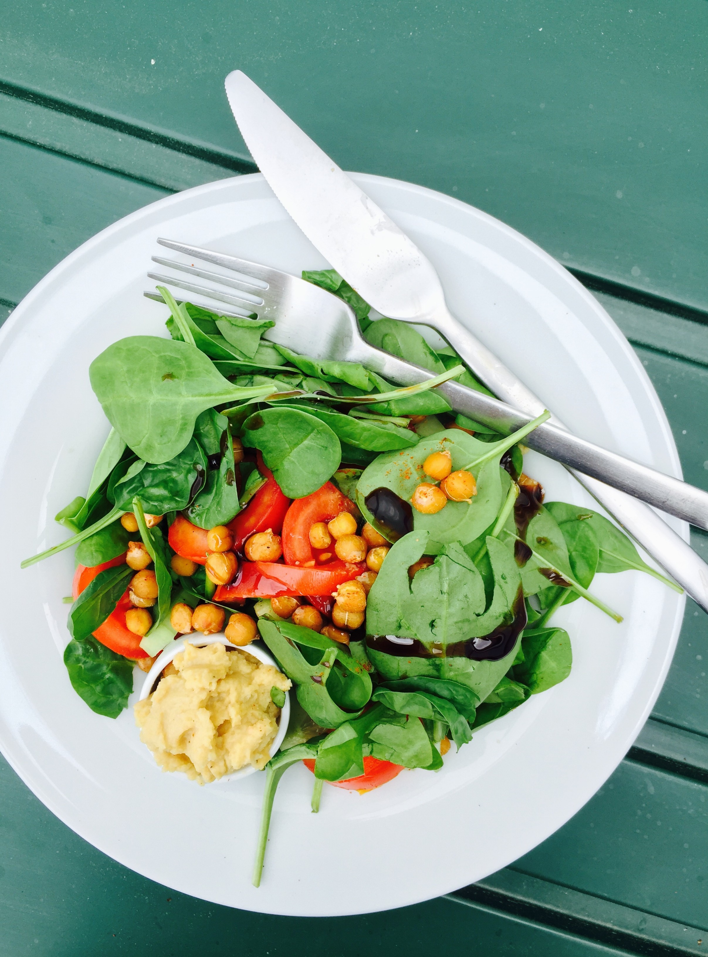 Chickpea paradise – ein Knusper-Salat zum Verlieben!