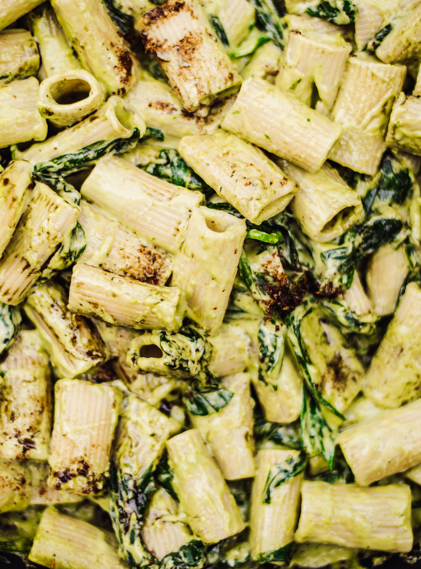 Easy peasy cremige, vegane Bärlauchsauce