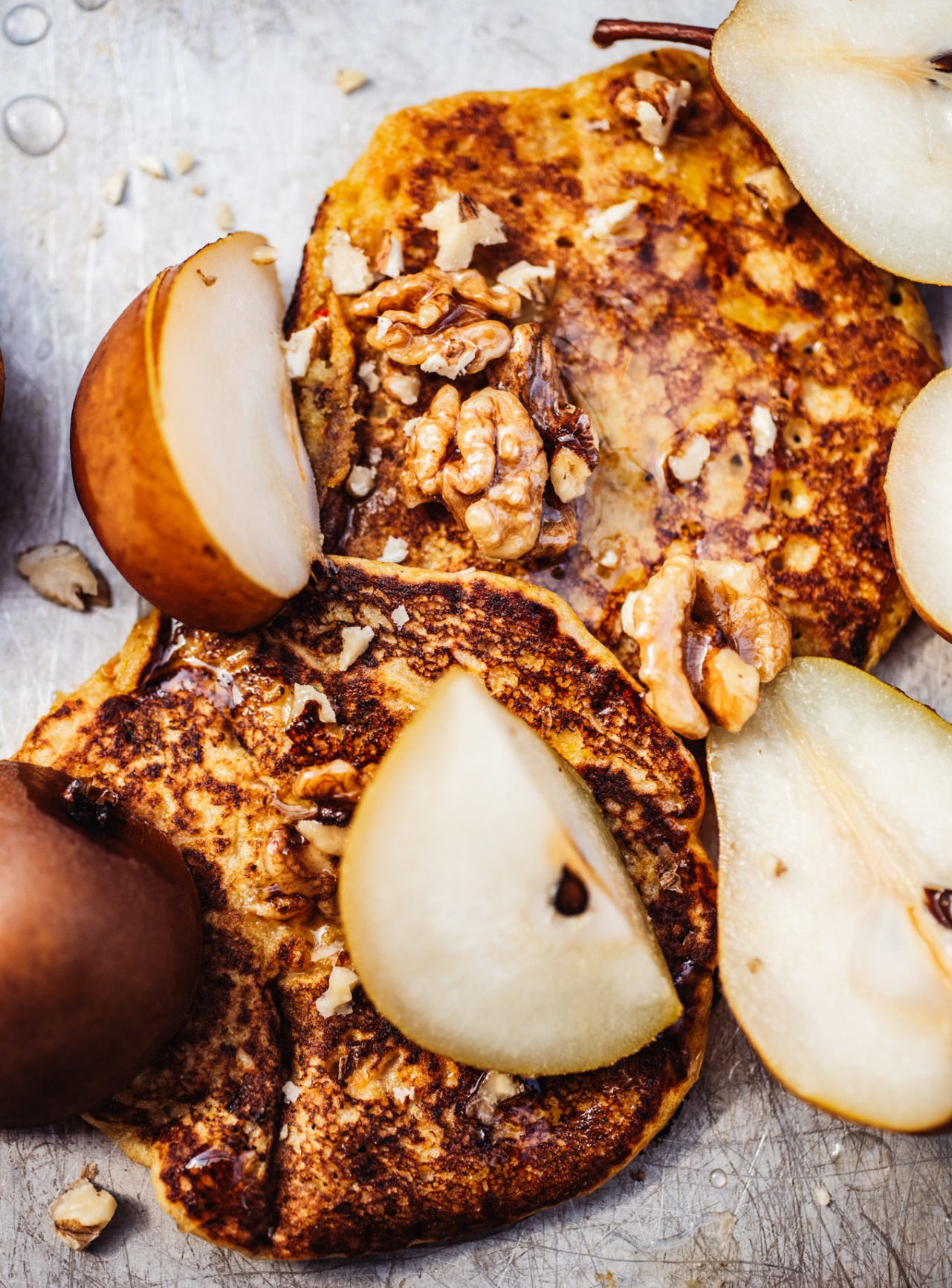 Saftig-fluffige Kürbis-Pancakes [vegan, glutenfrei, zuckerfrei]