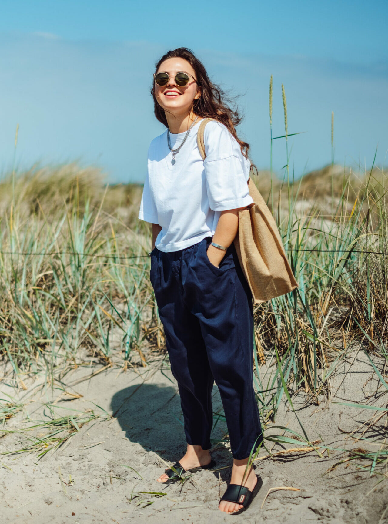 Luftige Sommerhosen, Eco-Strandtaschen & Meer